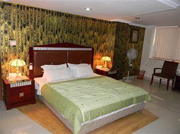 מלון העיר בנגלור Sri Harsha Residency מראה חיצוני תמונה